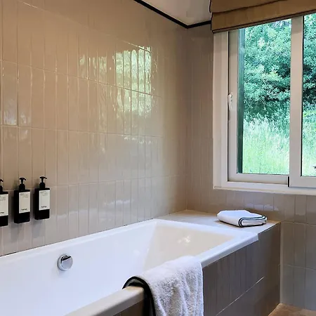 Casa de Férias Maison De Reve Avec Sauna En Pleine Foret Le Vaudoue