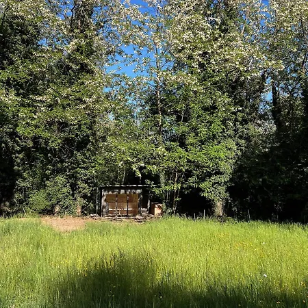 Holiday home Maison De Reve Avec Sauna En Pleine Foret