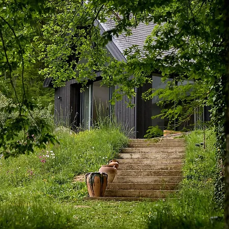 Holiday home Maison De Reve Avec Sauna En Pleine Foret Le Vaudoue