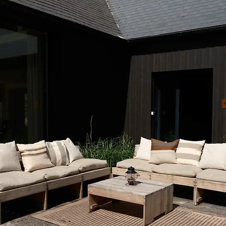 Casa de Férias Maison De Reve Avec Sauna En Pleine Foret